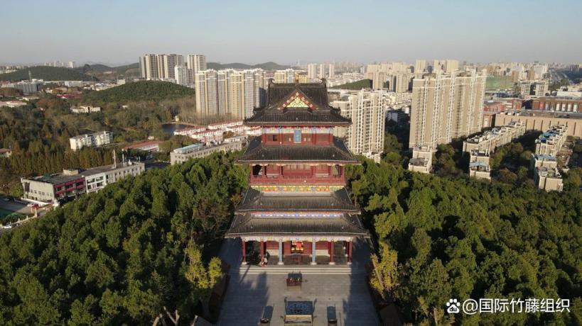 A scenic view of Jining Xiwusi Yizhi