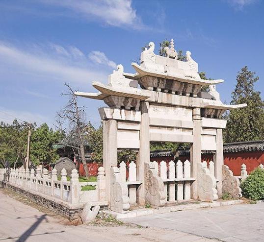 A scenic view of Jining Yanmiao