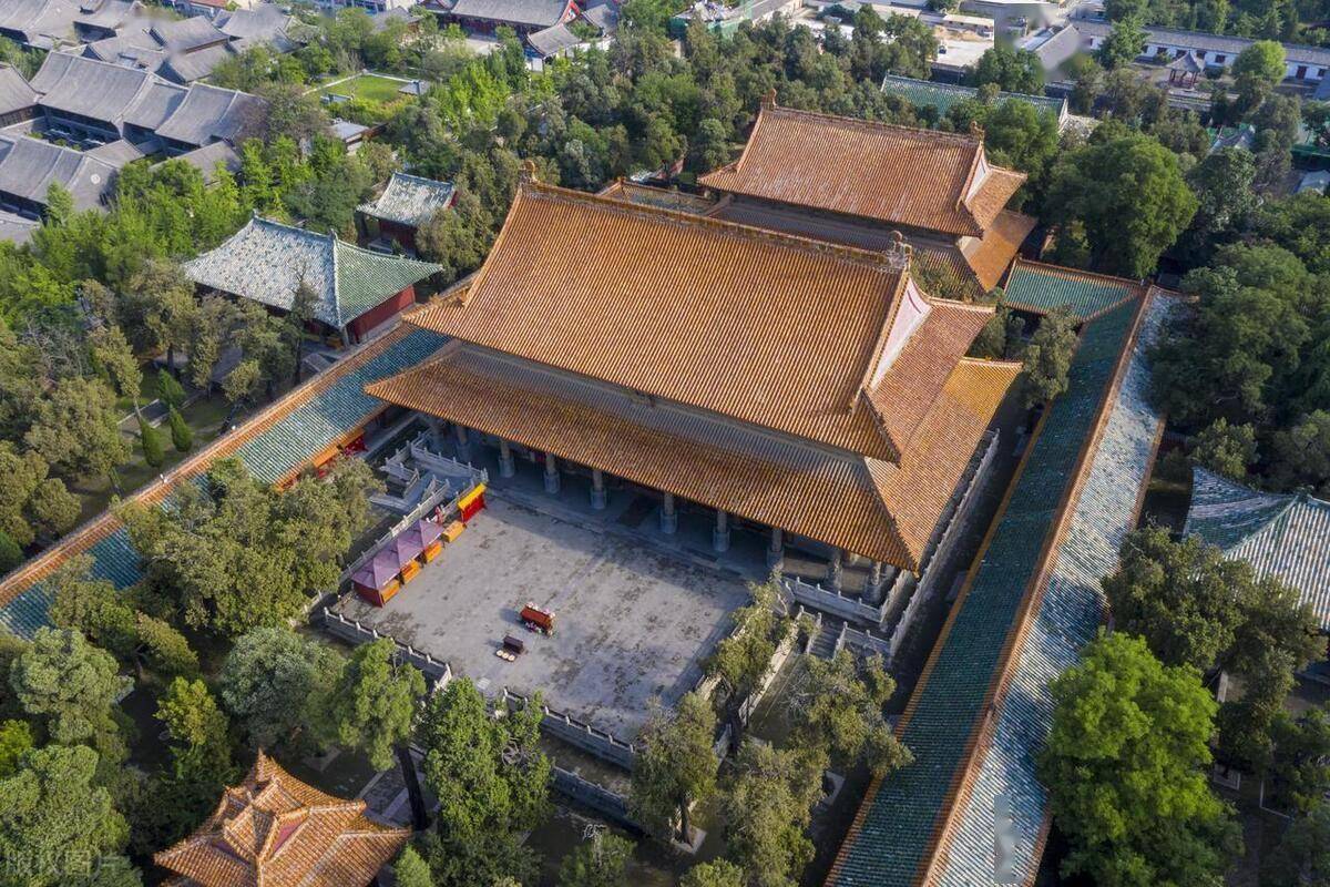 A scenic view of Jining Zhougong Miao