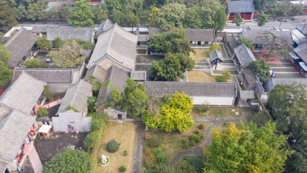 A scenic view of Jining Zhougong Miao