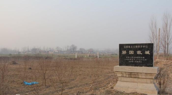 A scenic view of Jining Zhuguo Gucheng