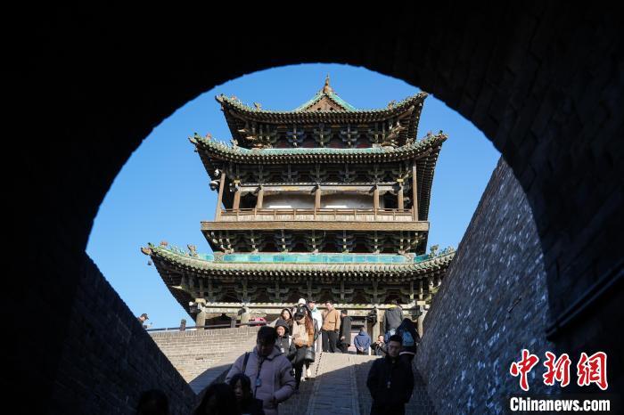 A scenic view of Jinzhong Pingyao Ancient City Wall