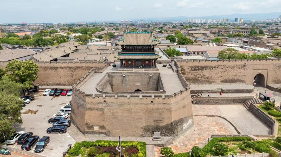 A scenic view of Jinzhong Pingyao Ancient City Wall