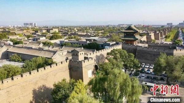 A scenic view of Jinzhong Pingyao Ancient City Wall