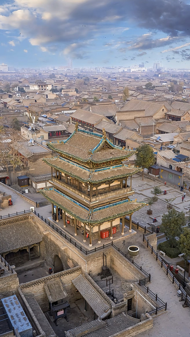 A scenic view of Jinzhong Pingyao Shi Lou