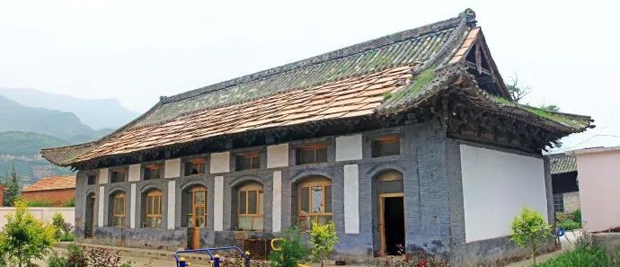 A scenic view of Jinzhong Siping Puzhao Temple Hall