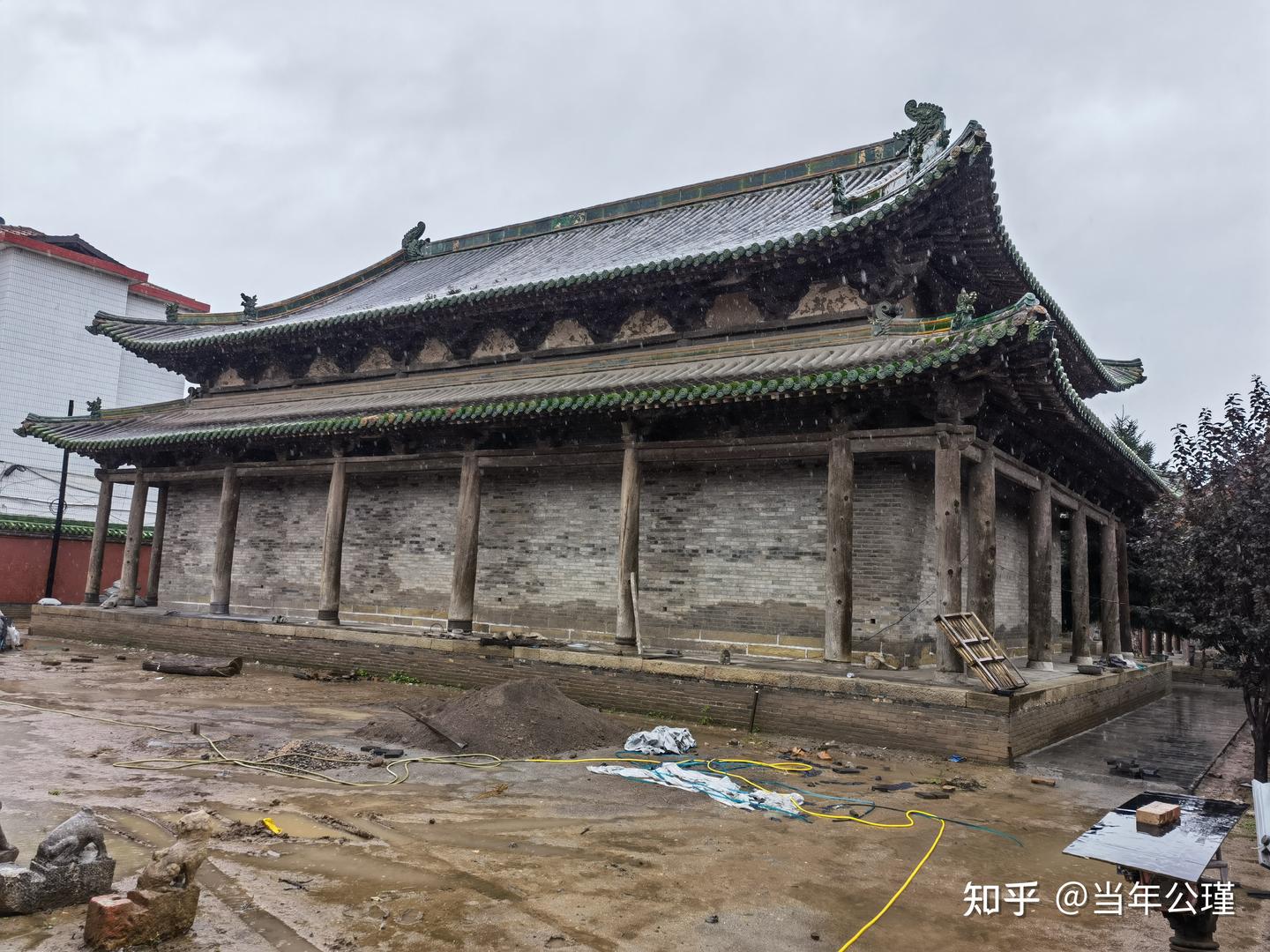 A scenic view of Jinzhong Weize Shousheng Temple