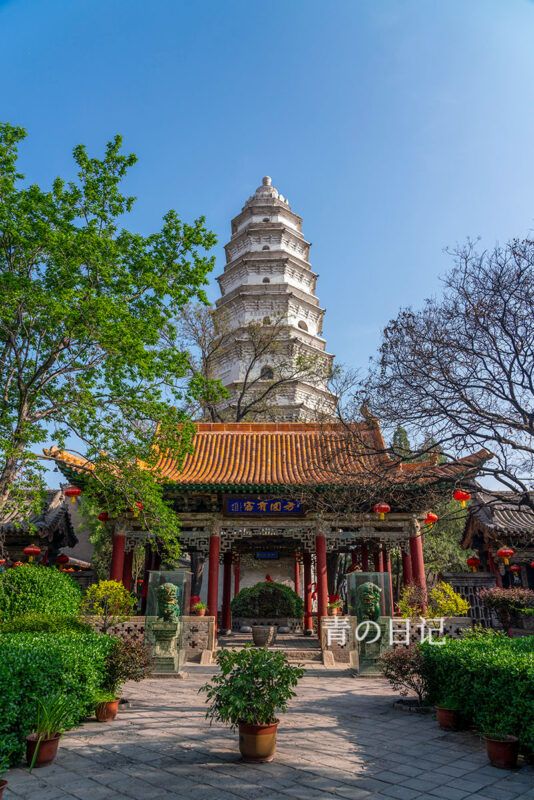 A scenic view of Jinzhong Wubian Temple