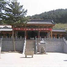 A scenic view of Jinzhong Yiji Shengmu Miao