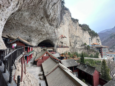 A scenic view of Jinzhong Yunfeng Temple Shifo Hall