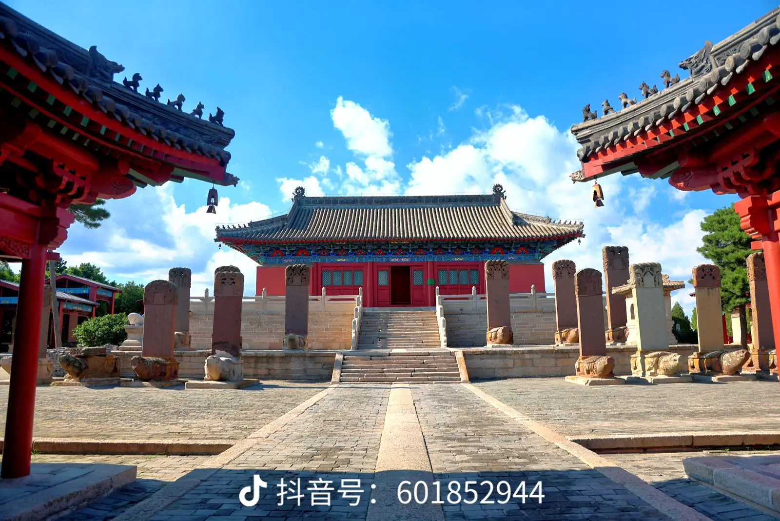 A scenic view of Jinzhou Beizhenmiao