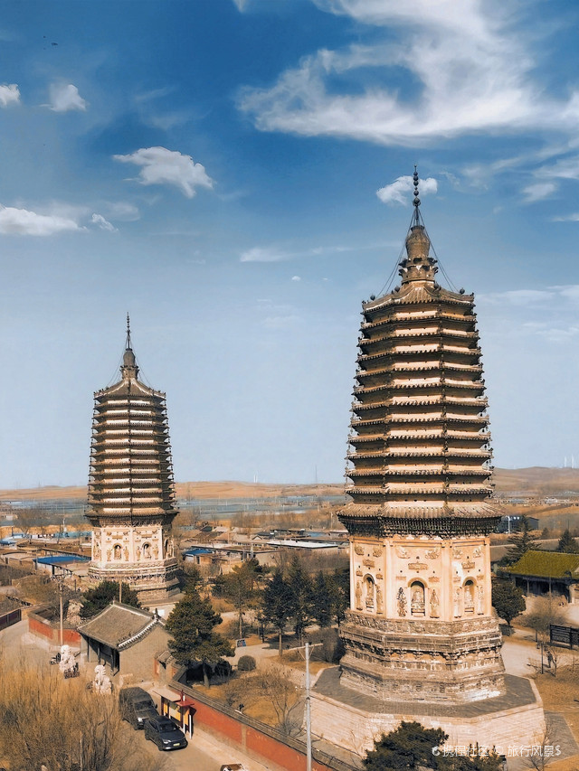 A scenic view of Jinzhou Chongxingsi Shuangta