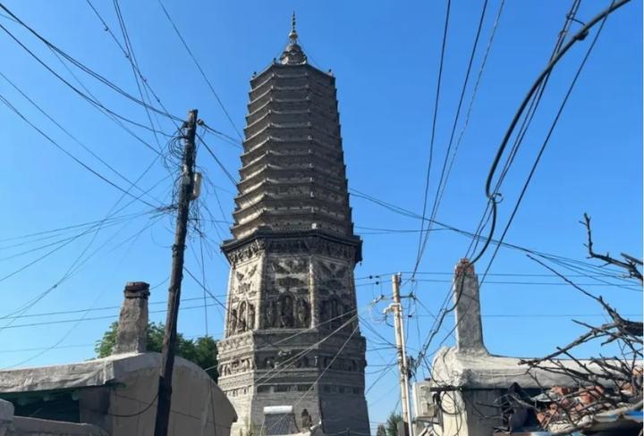 A scenic view of Jinzhou Guangshengsi Ta