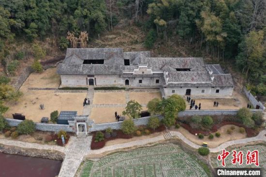 A scenic view of Jiujiang Chenbaozhen Chensanli Guju
