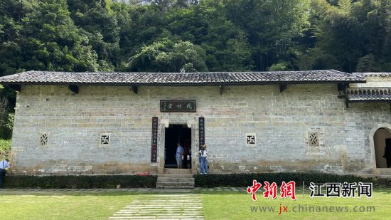 A scenic view of Jiujiang Chenbaozhen Chensanli Guju