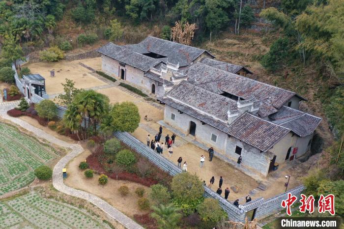 A scenic view of Jiujiang Chenbaozhen Chensanli Guju