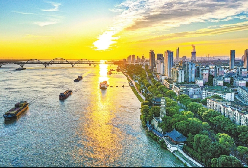 A scenic view of Jiujiang Dashengta