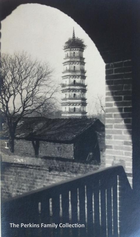 A scenic view of Jiujiang Dashengta