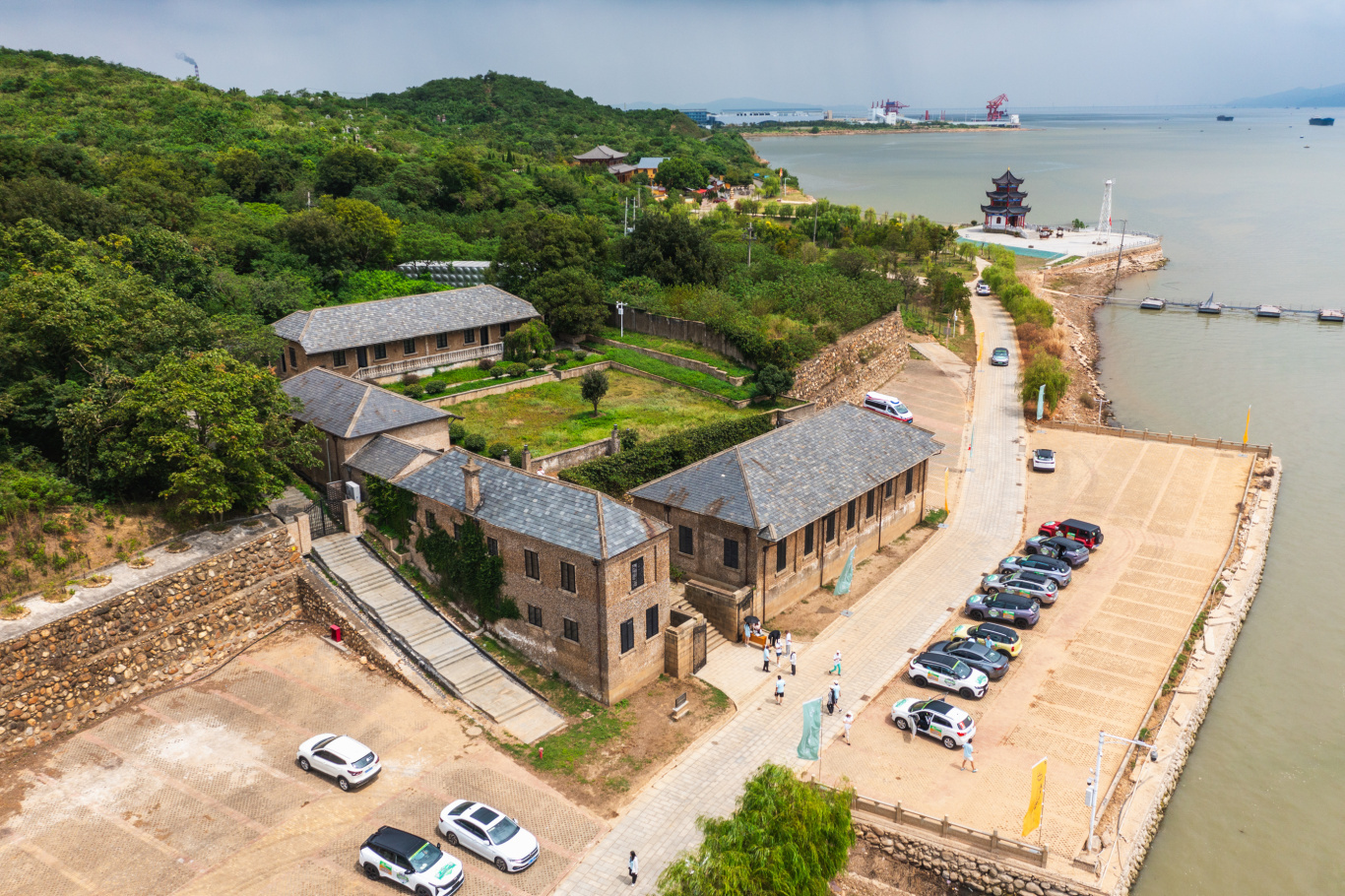 A scenic view of Jiujiang Gutang Haiguan Jiuzhi
