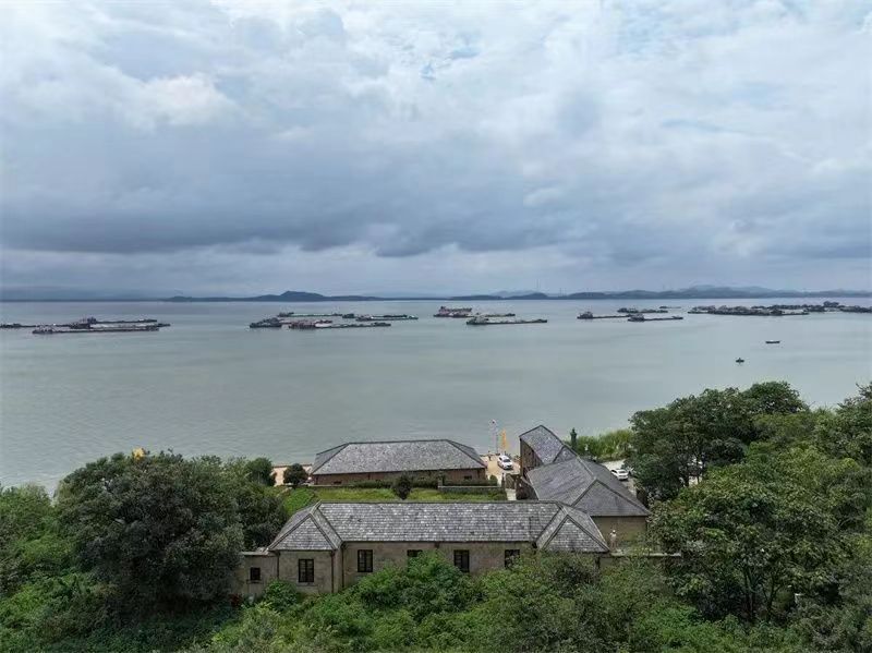 A scenic view of Jiujiang Gutang Haiguan Jiuzhi
