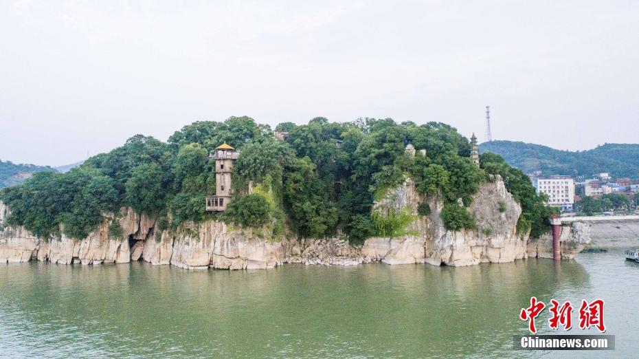 A scenic view of Jiujiang Shizhongshan Gujianzhu Shike