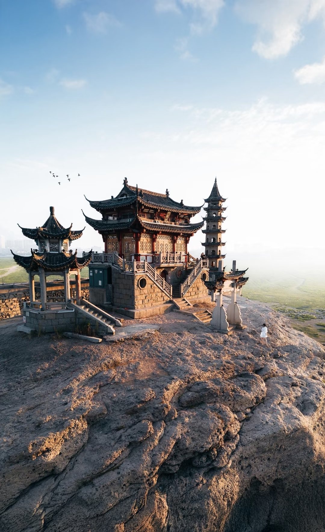 A scenic view of Jiujiang Ziyangdi