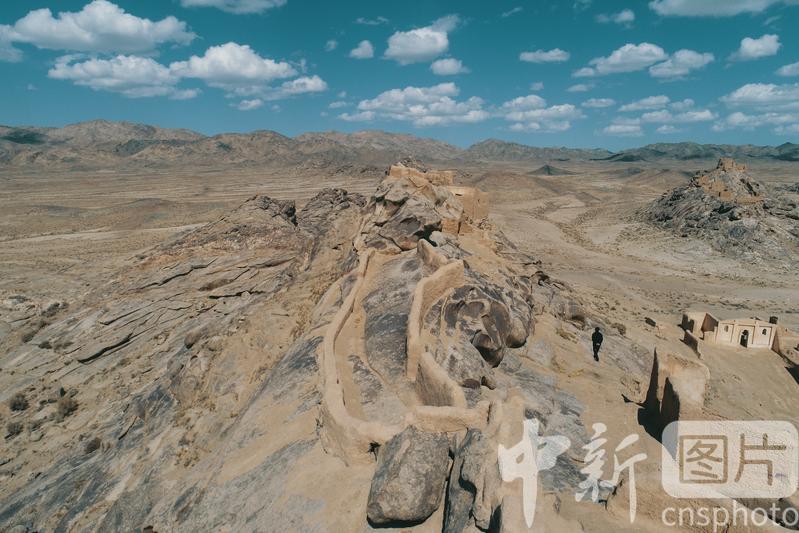 A scenic view of Jiuquan Liugongcheng Yizhi