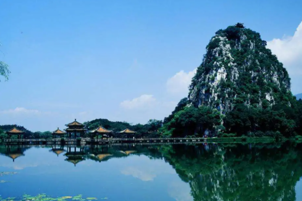 A scenic view of Jiuquan Xihetan Yizhi