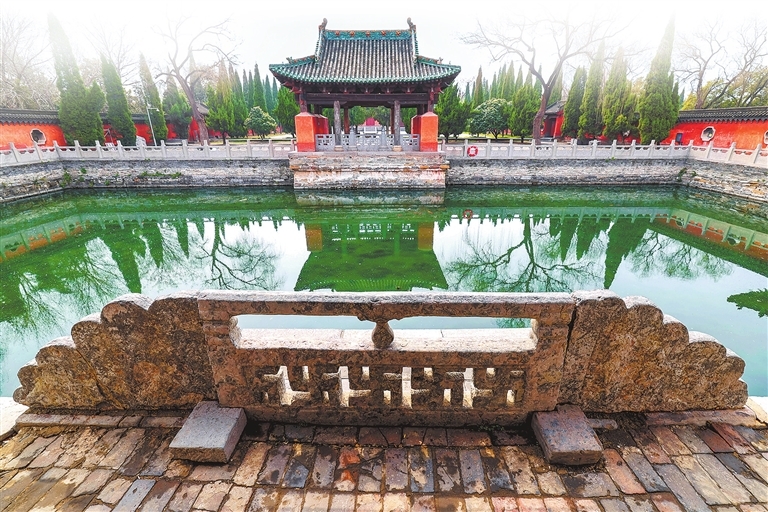 A scenic view of Jiyuan Jidumiao