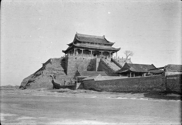 A scenic view of Kaifeng Henanshengbowuguanjiuzhi