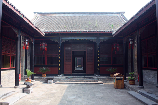 A scenic view of Kaifeng Liuqinxiaguju