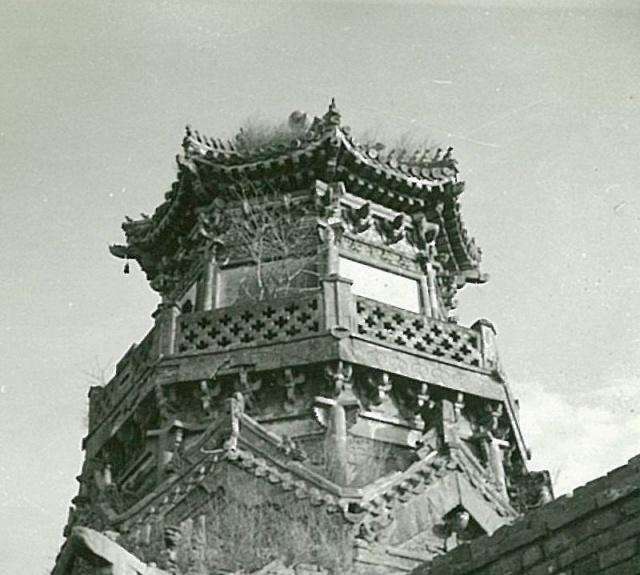 A scenic view of Kaifeng Yanqingguan