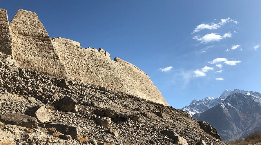 A scenic view of Kashgar Shitoucheng Yizhi
