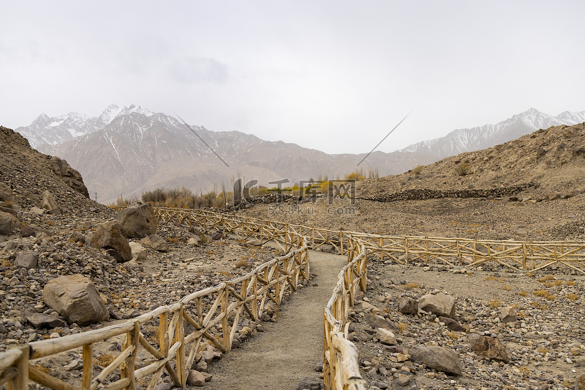 A scenic view of Kashgar Shitoucheng Yizhi
