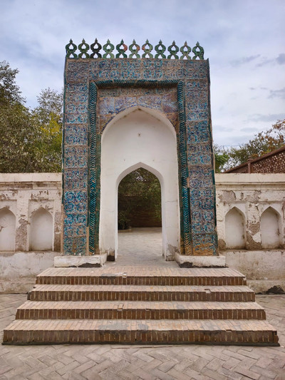 A scenic view of Kashgar Yeerqiang Han Wangling