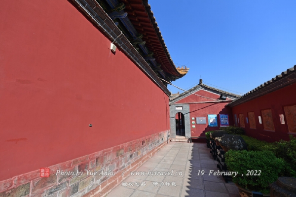 A scenic view of Kunming Anning Wenmiao