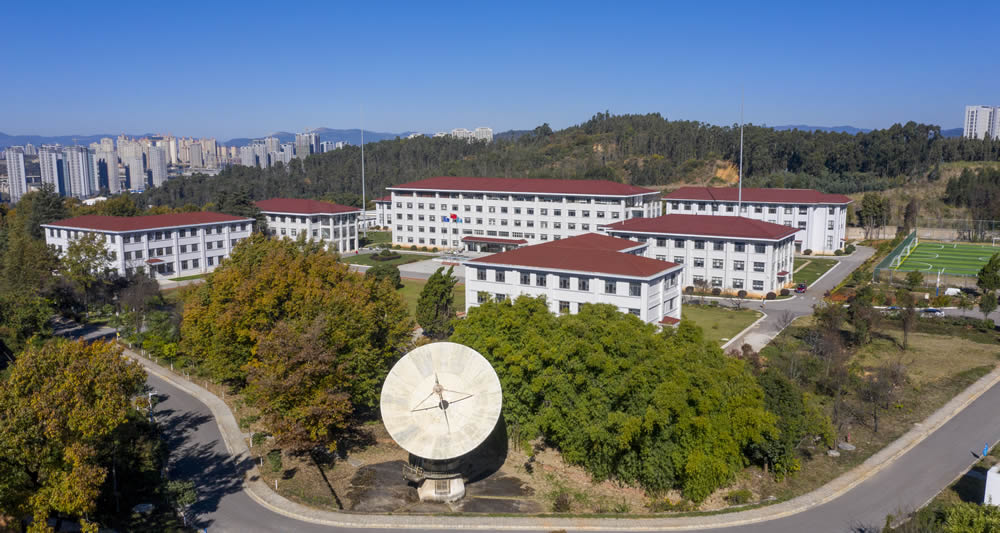 A scenic view of Kunming Fenghuangshan Tianwentai Jindai Jianzhu