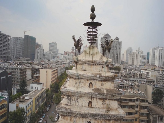 A scenic view of Kunming Huiguangsi Ta He Changlesi Ta