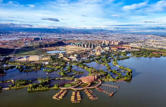 A scenic view of Kunming Mahazhi Mubei
