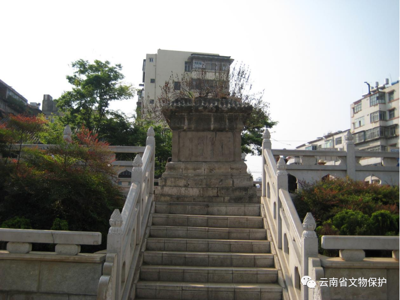 A scenic view of Kunming Saidianchi Shansiding Mu