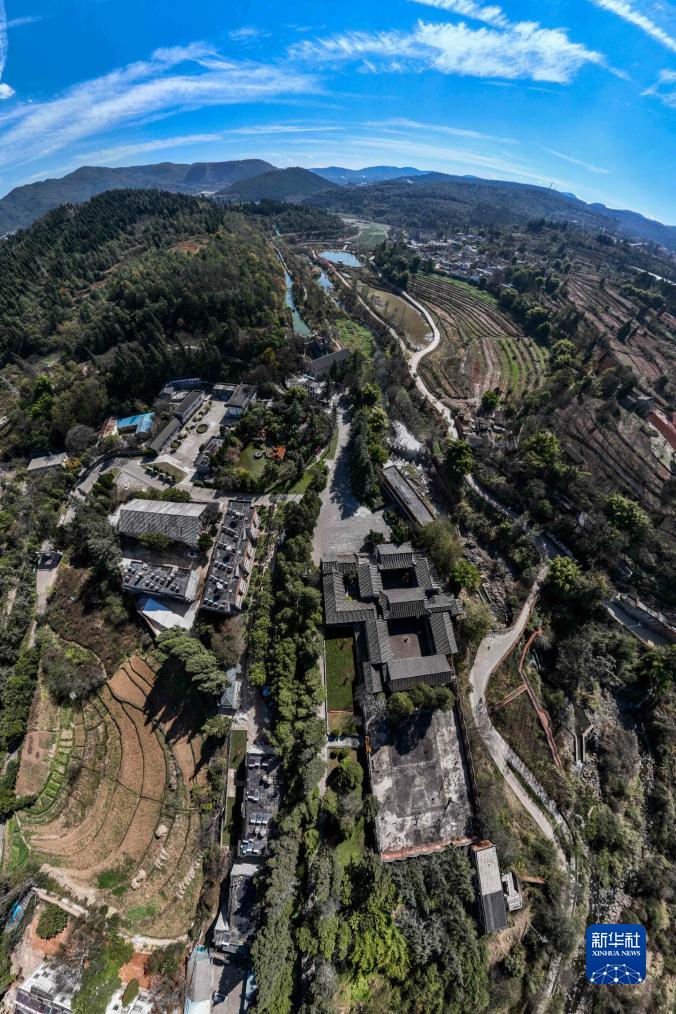 A scenic view of Kunming Shilongba Shuidianzhan