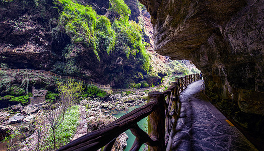 A scenic view of Kunming Wenquan Moya Shikequn