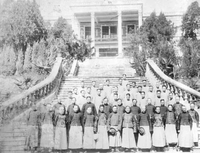 A scenic view of Kunming Yunnan Daxue Huizeyuan