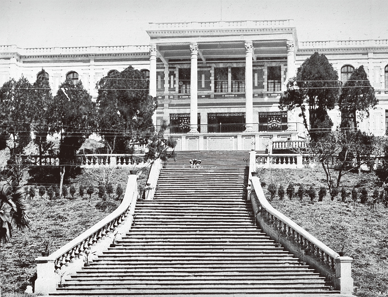 A scenic view of Kunming Yunnan Daxue Huizeyuan