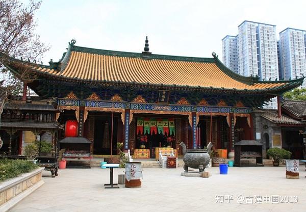 A scenic view of Kunming Zhenqingguan Gujianzhuqun