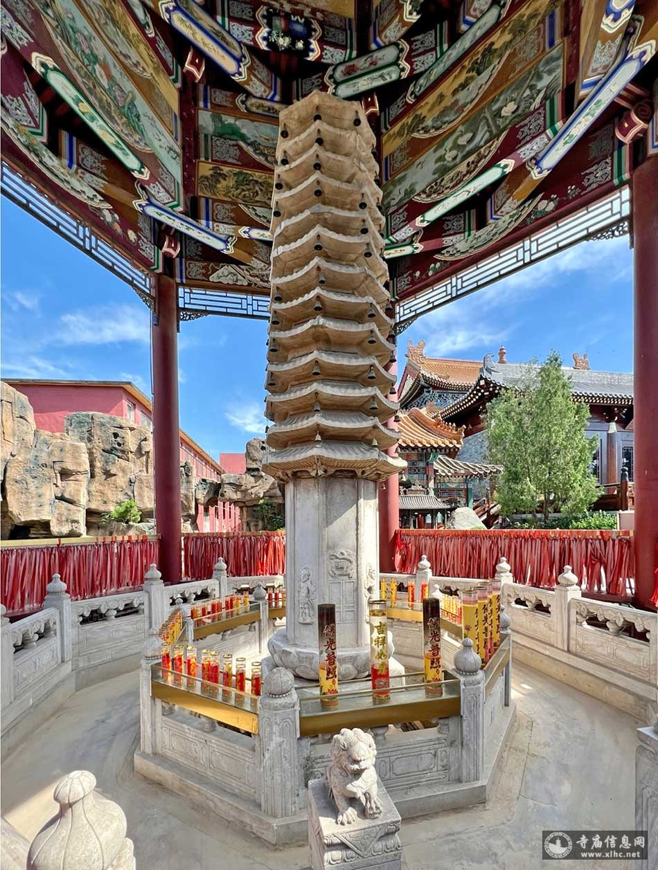 A scenic view of Langfang Daxinge Stone Pagoda