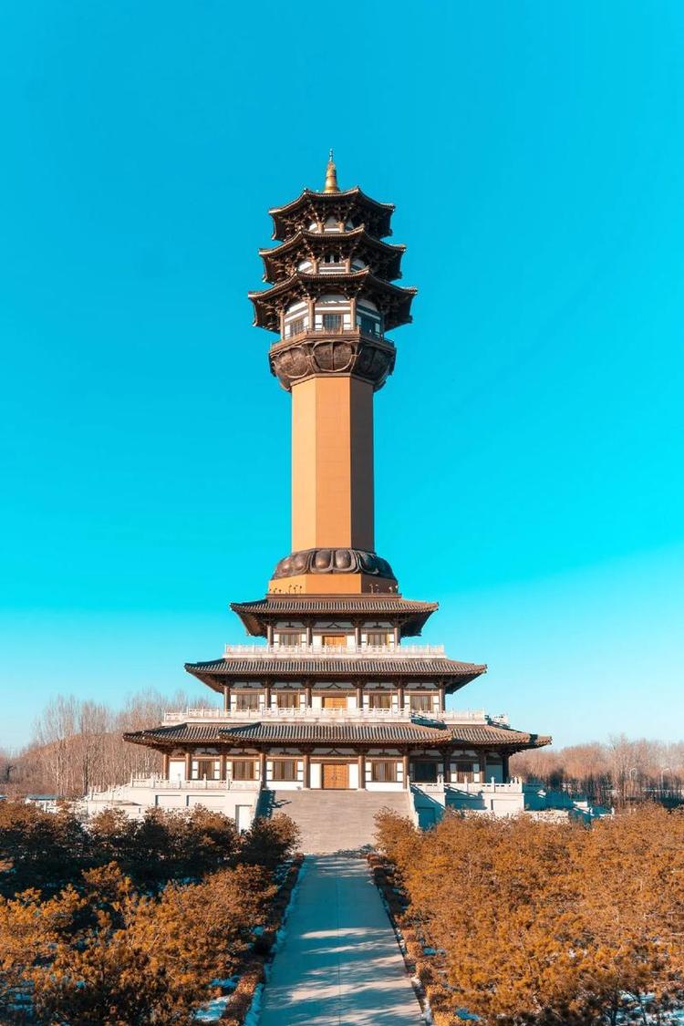 A scenic view of Langfang Daxinge Stone Pagoda