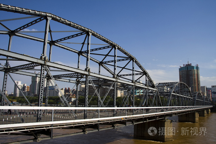 A scenic view of Lanzhou Huanghe Tieqiao