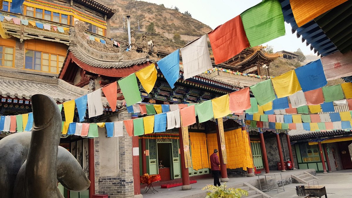 A scenic view of Lanzhou Wuquanshan Jianzhuqun
