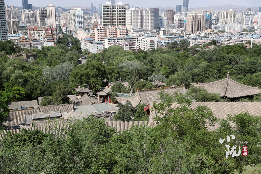 A scenic view of Lanzhou Wuquanshan Jianzhuqun